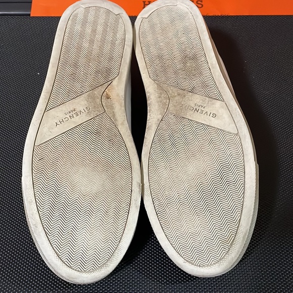 Givenchy Paris Trainers - Picture 10 of 16